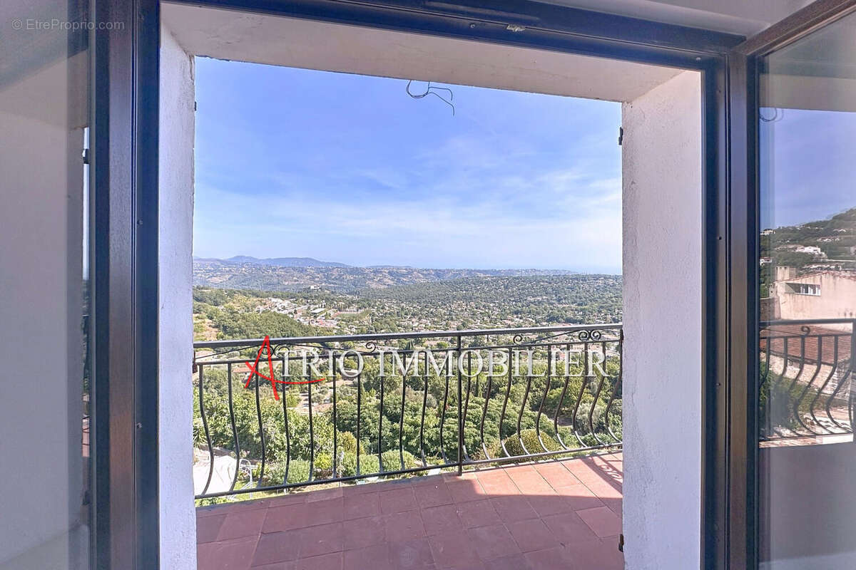 Maison à SAINT-JEANNET