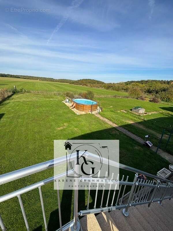 Maison à TUCQUEGNIEUX