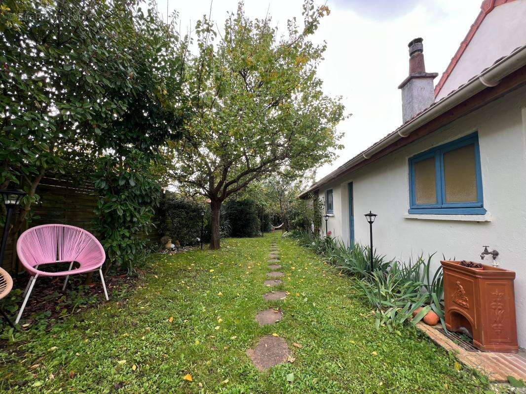 Maison à FERRIERES-EN-BRIE