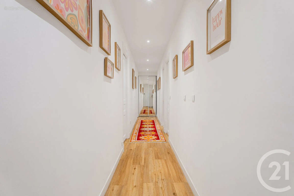 Appartement 82 m² à Menton  - photo 12
