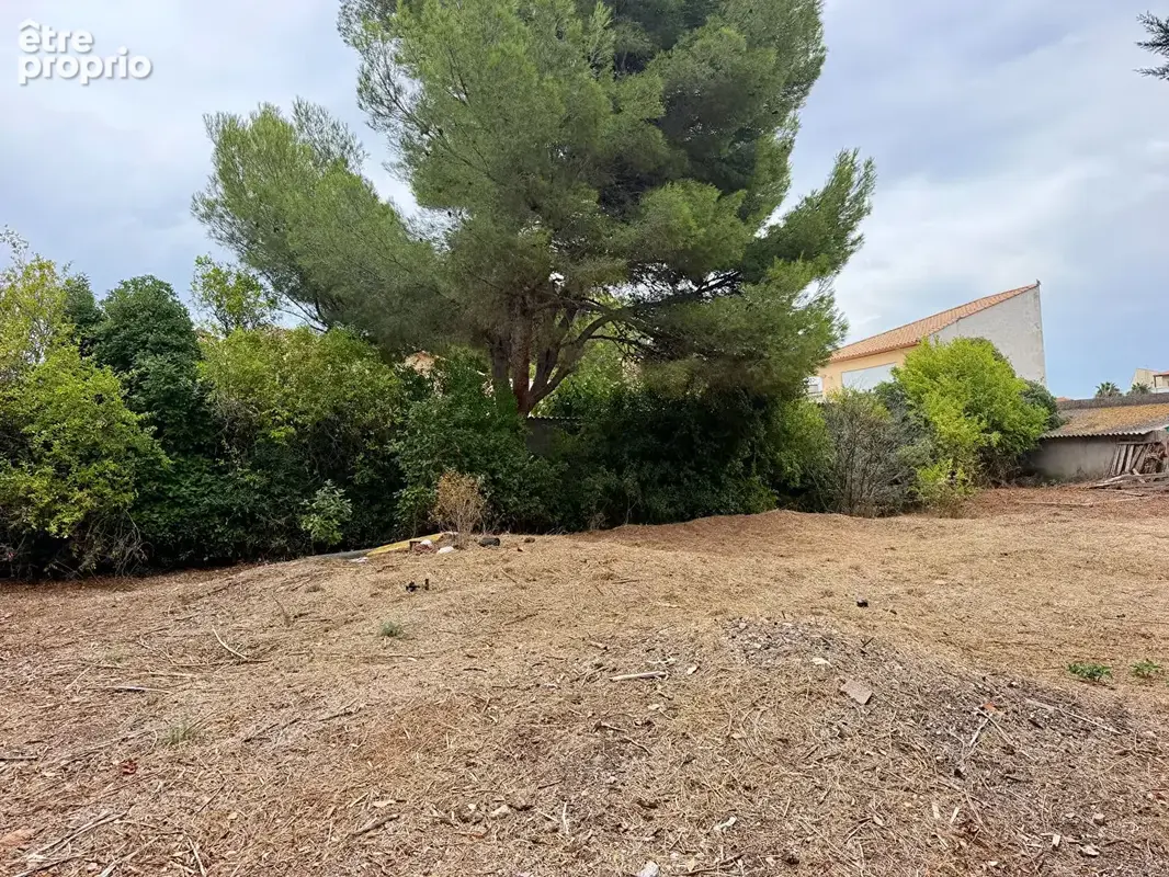 RARE Terrain à Sete de 750 m2 quartier prisé de la Corniche vue sur mer - photo 2