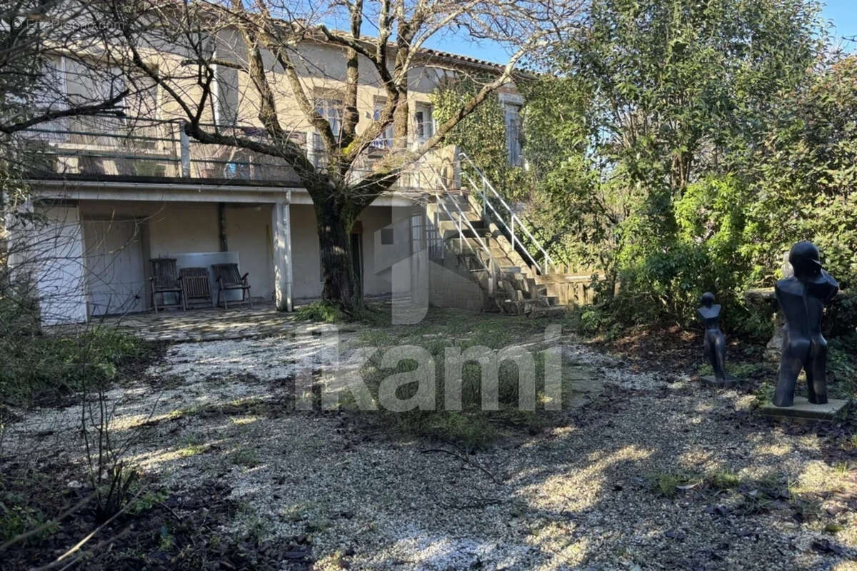 Maison à SAINT-BAUZILLE-DE-PUTOIS