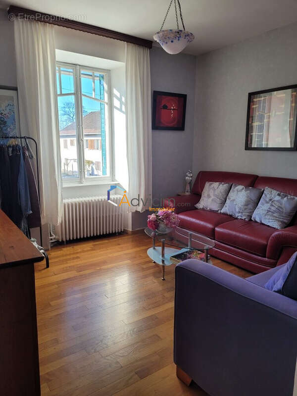 Maison à LUXEUIL-LES-BAINS