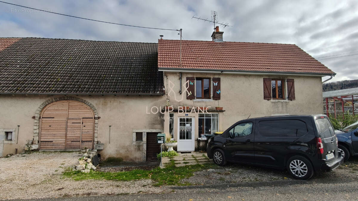 Maison à PIERREFONTAINE-LES-BLAMONT