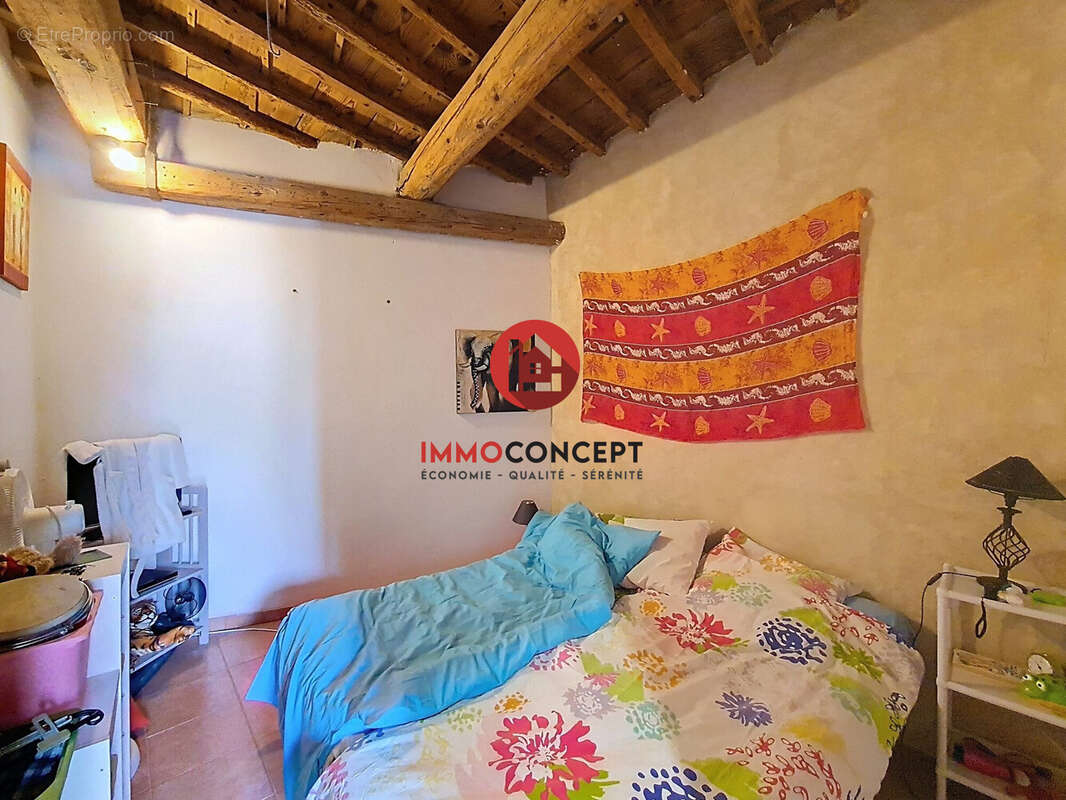 Maison à ROQUEMAURE