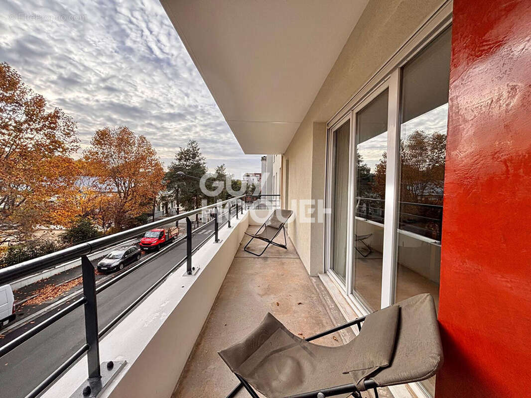 Appartement à SAINT-DENIS