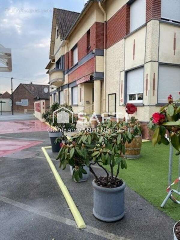 Photo 2 - Commerce à BEAUMETZ-LES-AIRE