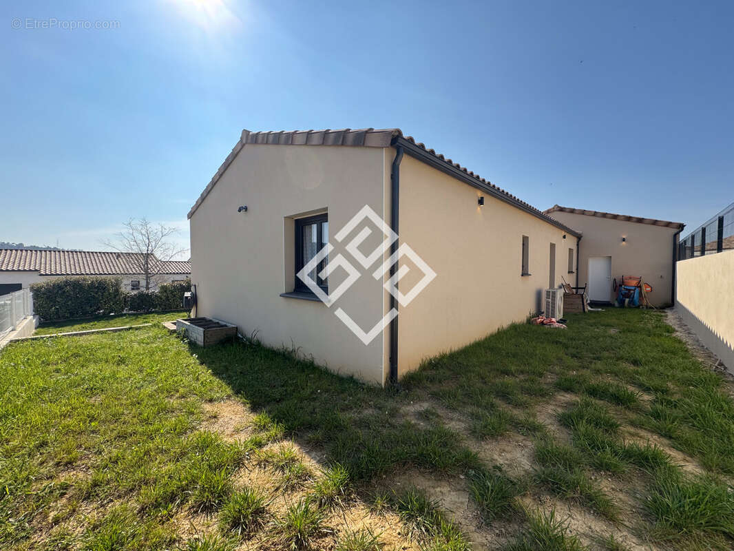 Maison à BIZE-MINERVOIS