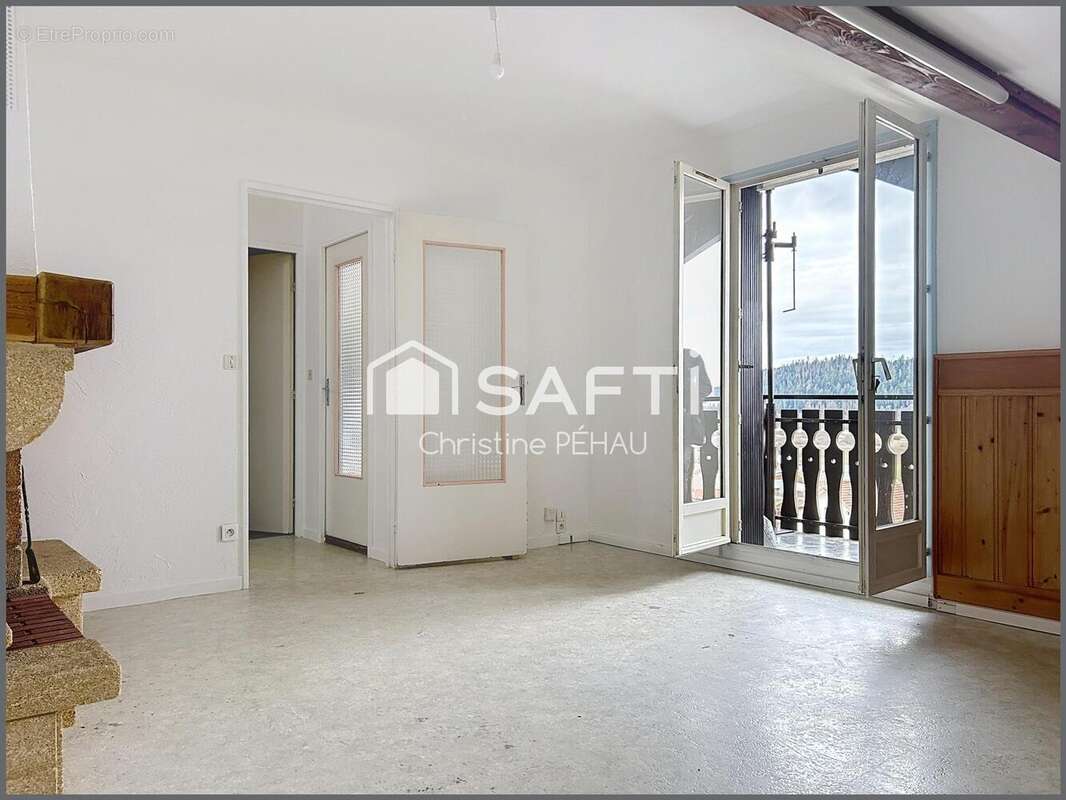 Photo 4 - Appartement à LABERGEMENT-SAINTE-MARIE