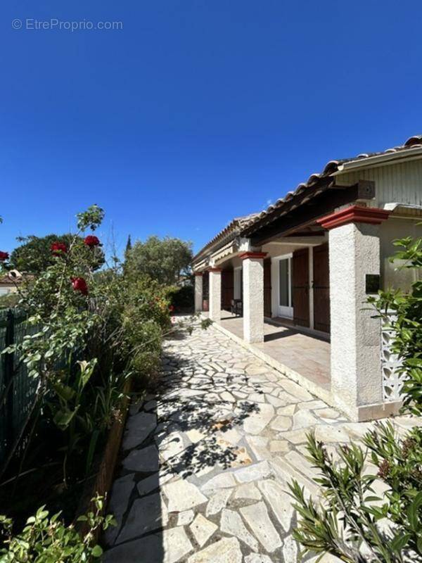 Maison à LA LONDE-LES-MAURES