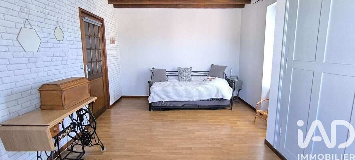 Photo 8 - Maison à CONDE-SAINTE-LIBIAIRE