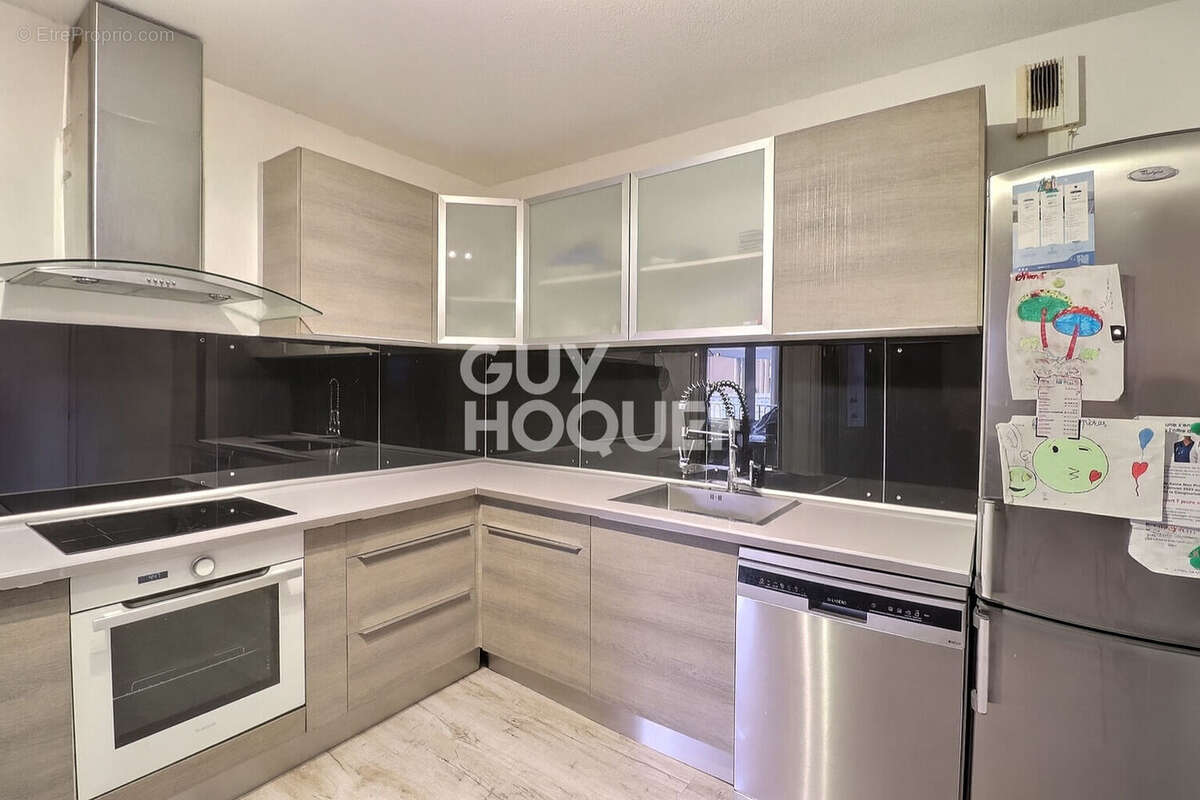 Appartement à LATTES