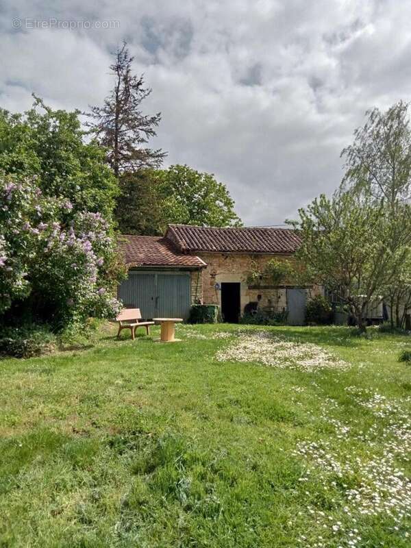 Photo 7 - Maison à ROM