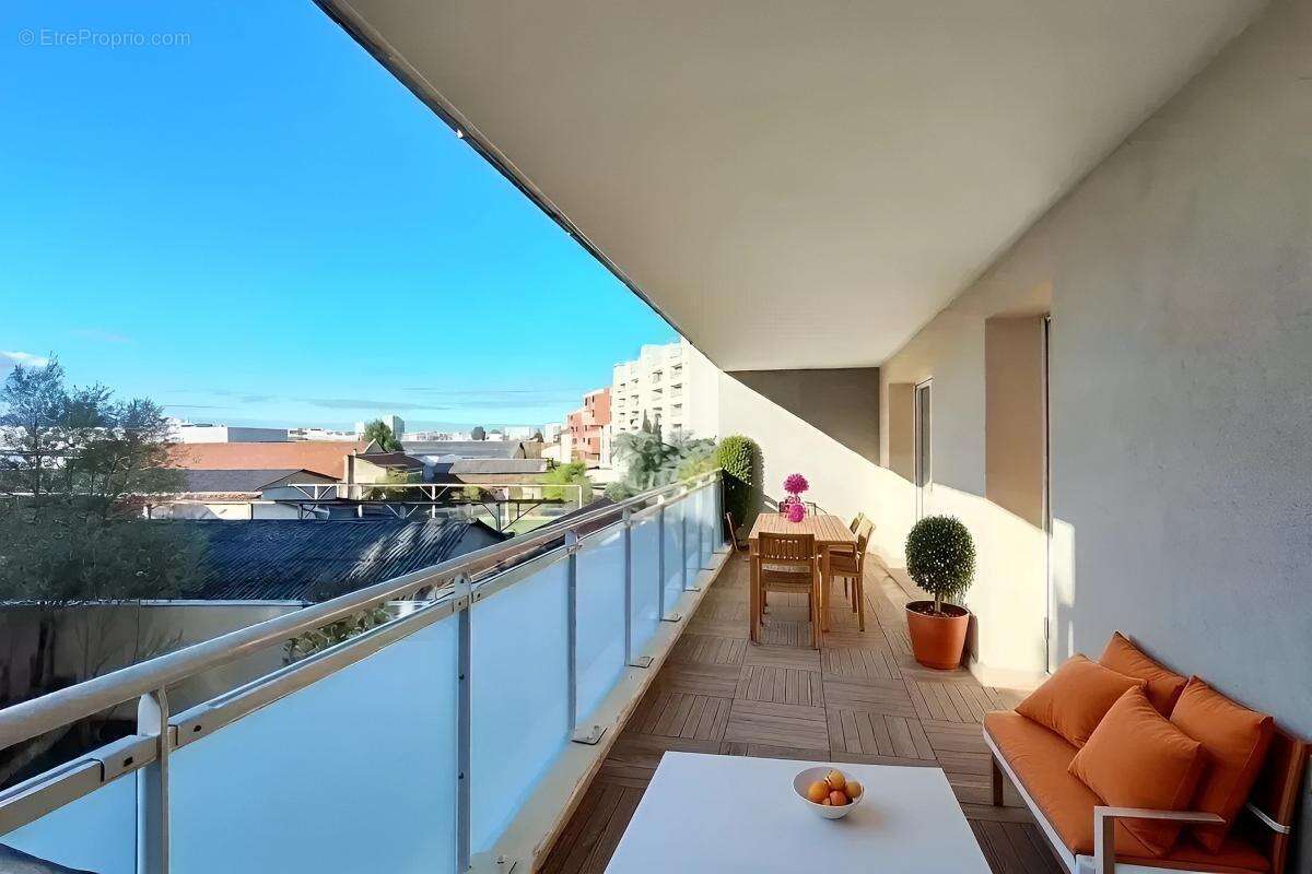 Appartement à VILLEURBANNE