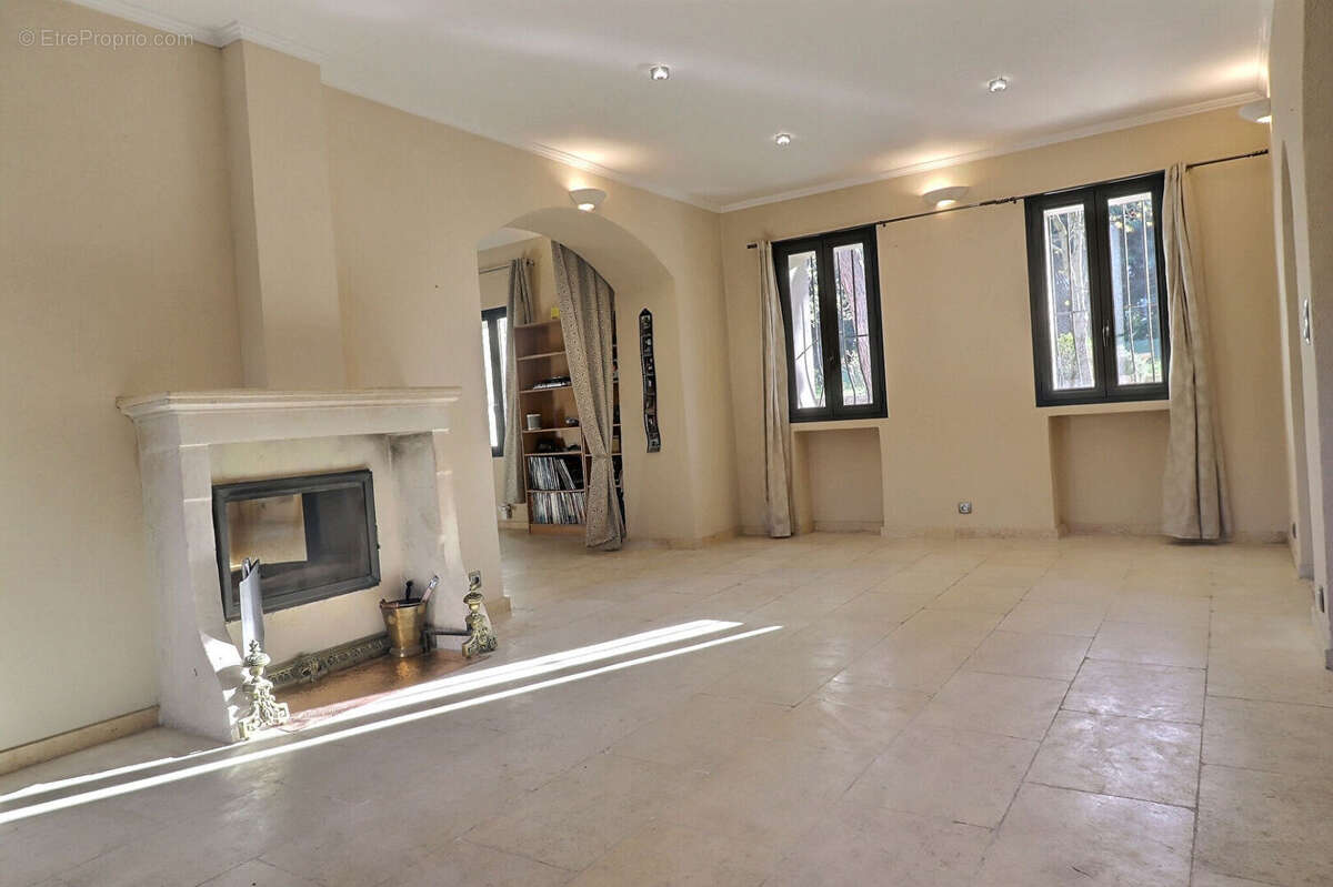 Maison à AIX-EN-PROVENCE