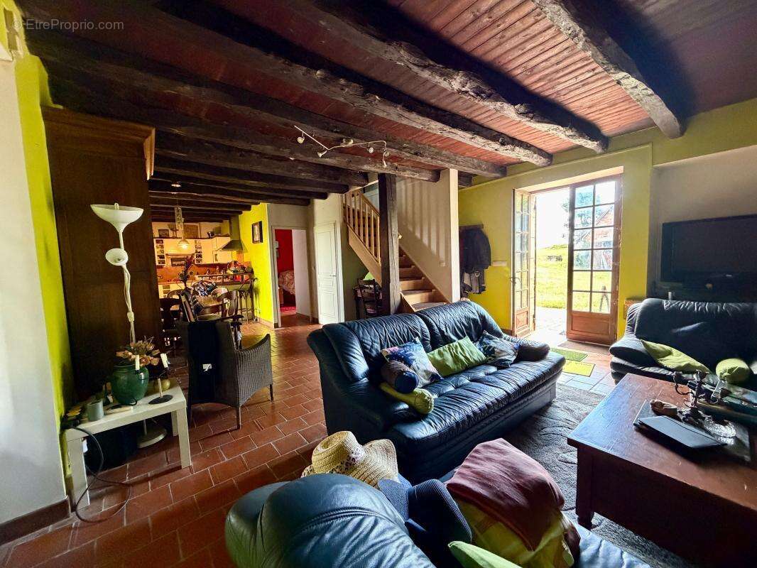 Maison sur 3.5 hectares - photo 10