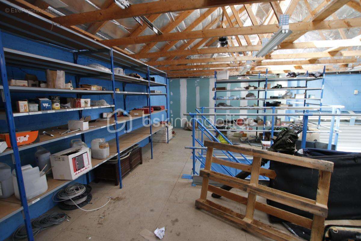 local industriel - photo 8