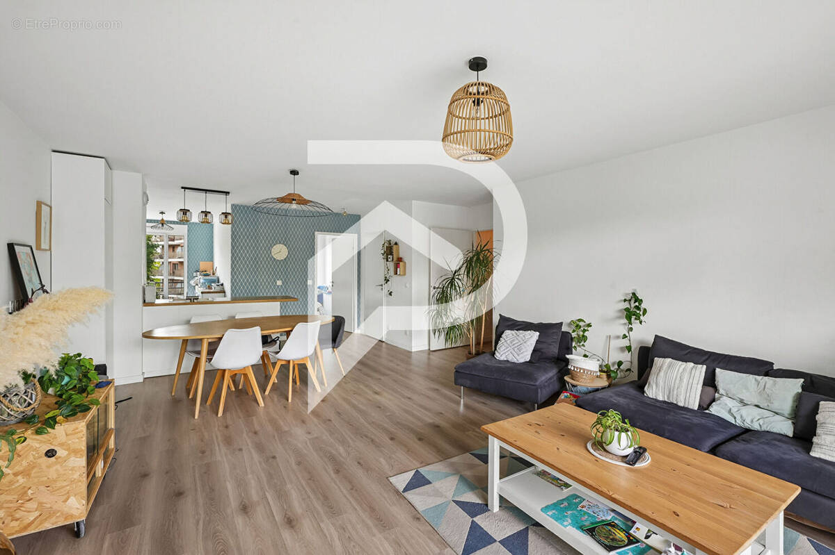 Appartement à COLOMBES