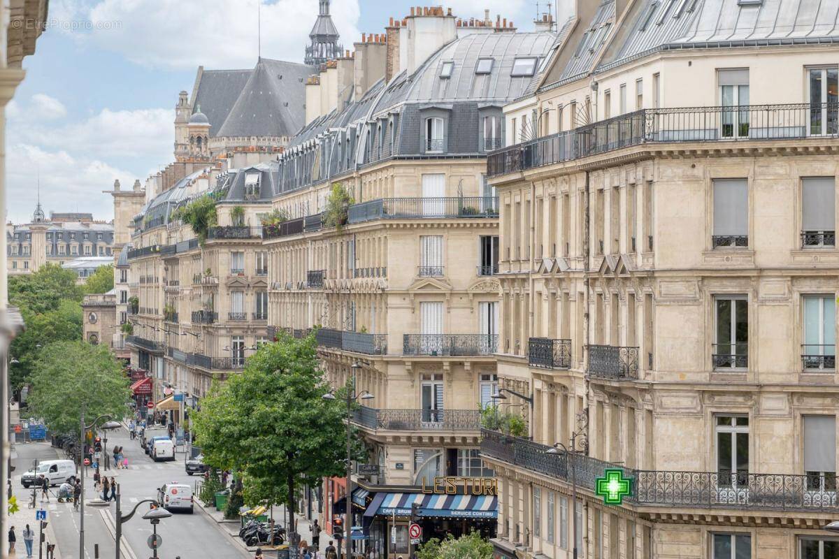 Appartement à PARIS-3E