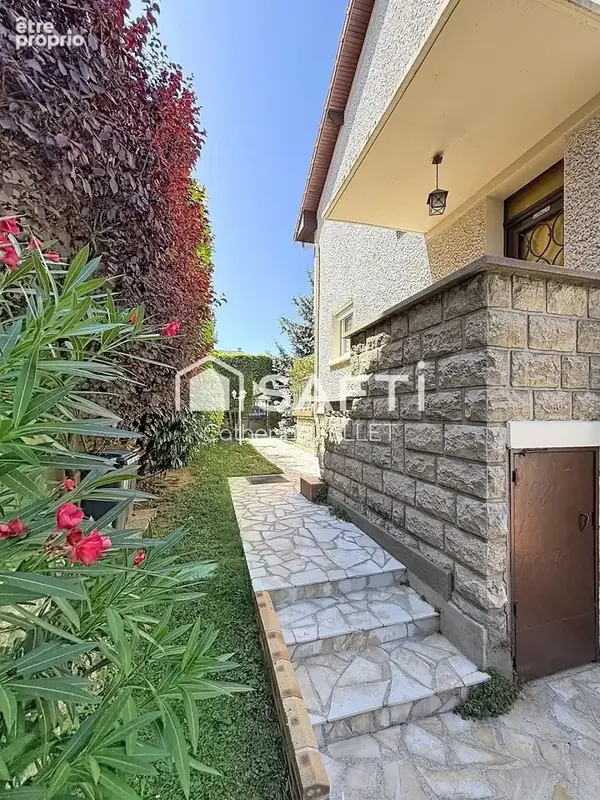 Photo 1 - Maison à THIAIS