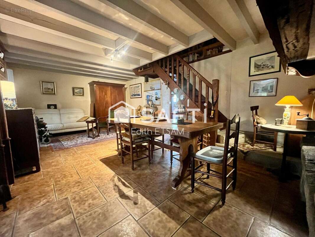 Photo 2 - Maison à PEUMERIT