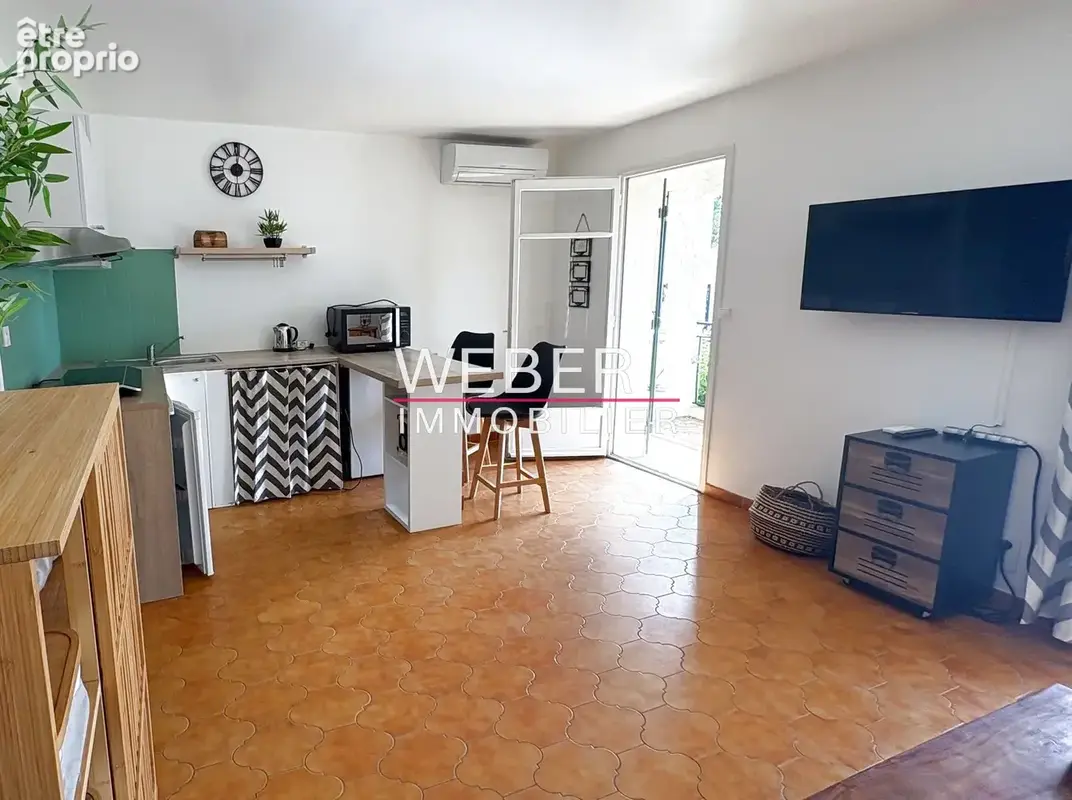 - sanary sur mer - grand studio cles en main - tout a pied - photo 2