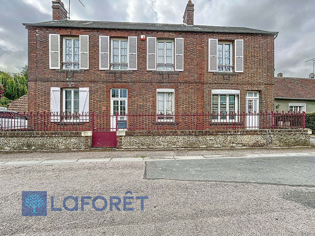 Maison à VERNEUIL-SUR-AVRE