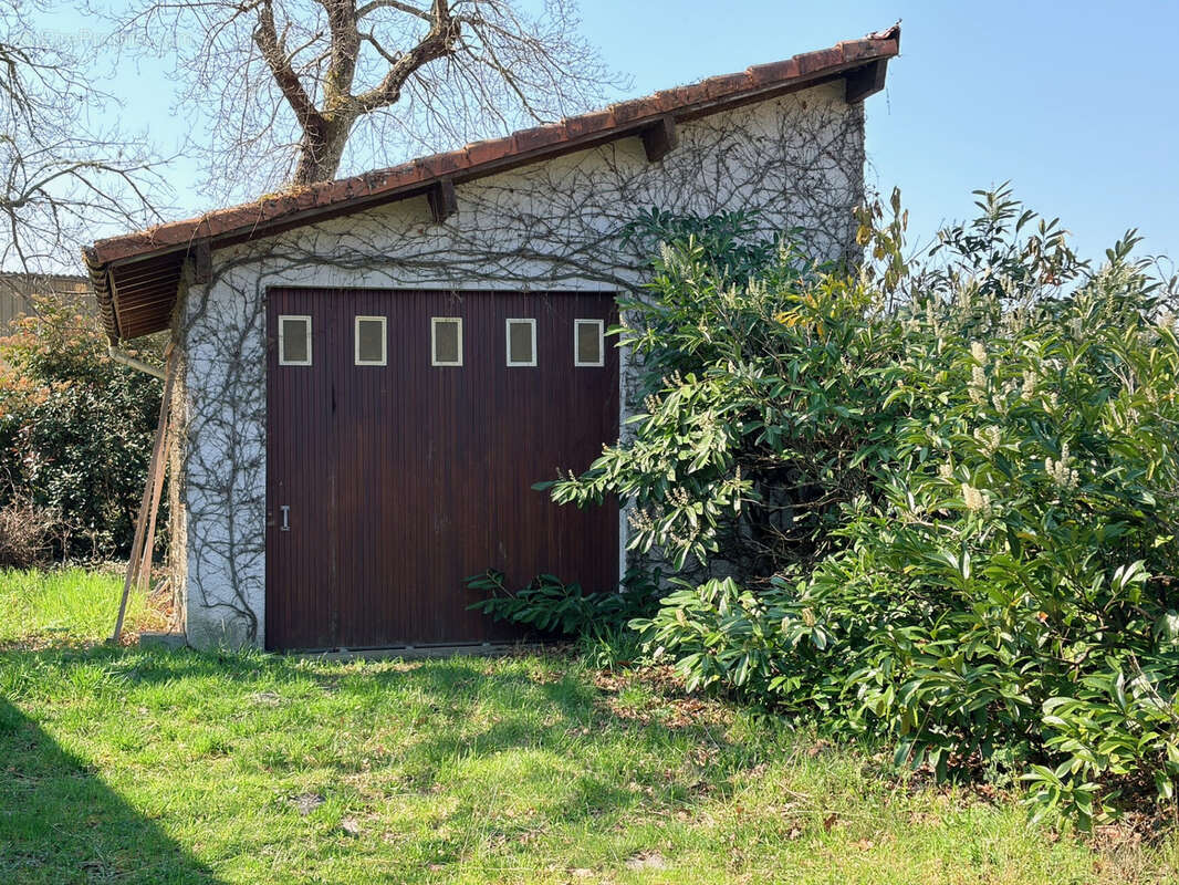 Maison à PISSOS