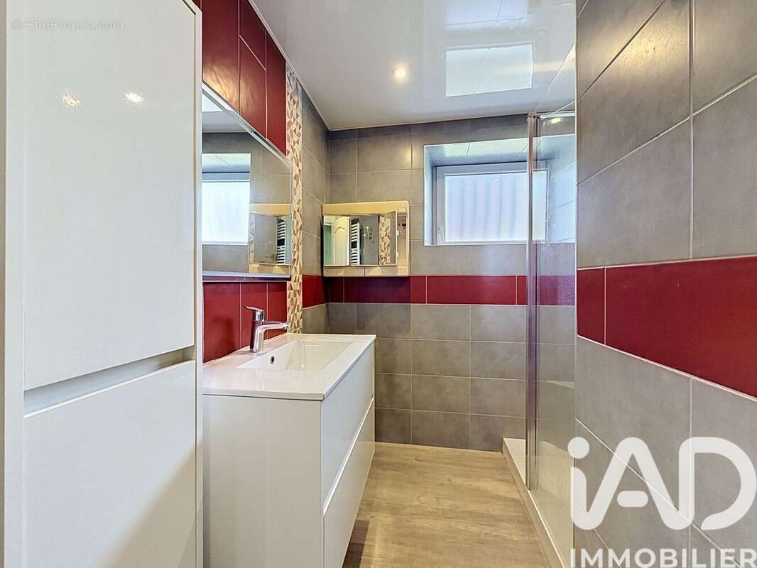 Maison 126 m² à Clohars-Carnoet  - photo 7