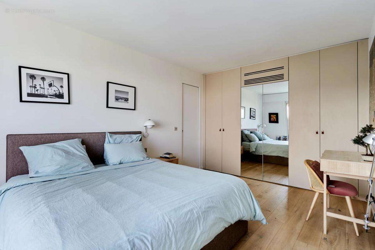 Appartement familial - 4 chambres - Auteuil avec extérieur - photo 5