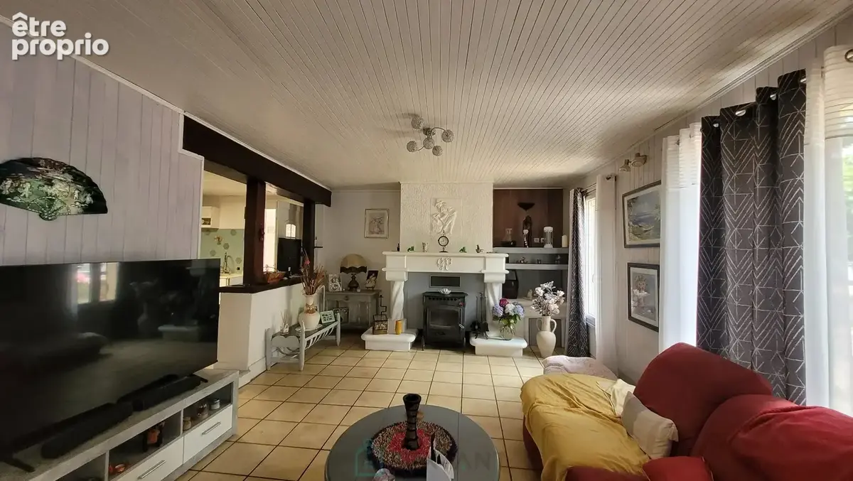Maison de caractère + logement neuf indépendant  Terrain 1 500 m² - photo 8