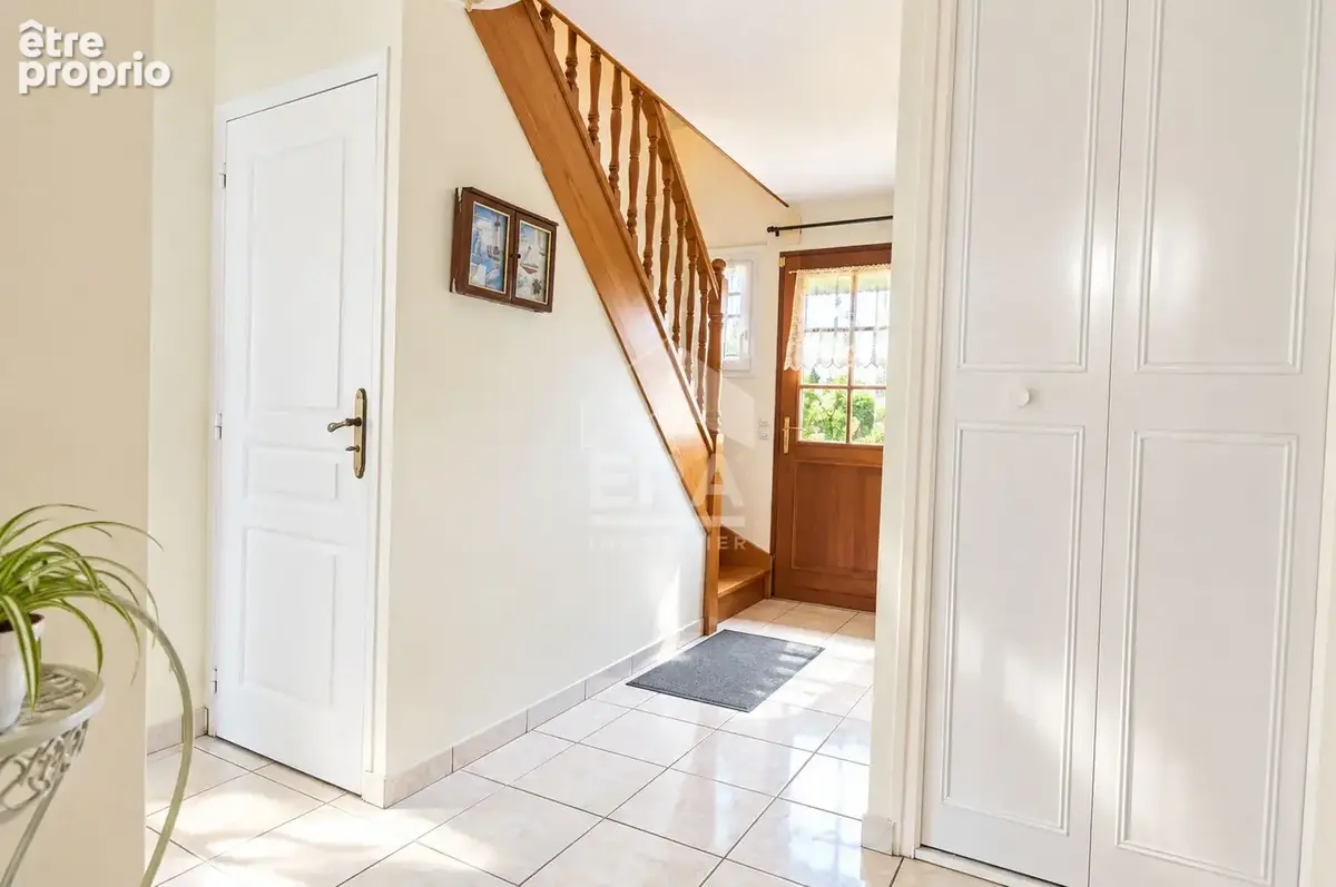 A Vendre - Maison 5 pièces 152 m² - Conchil Le Temple - photo 2