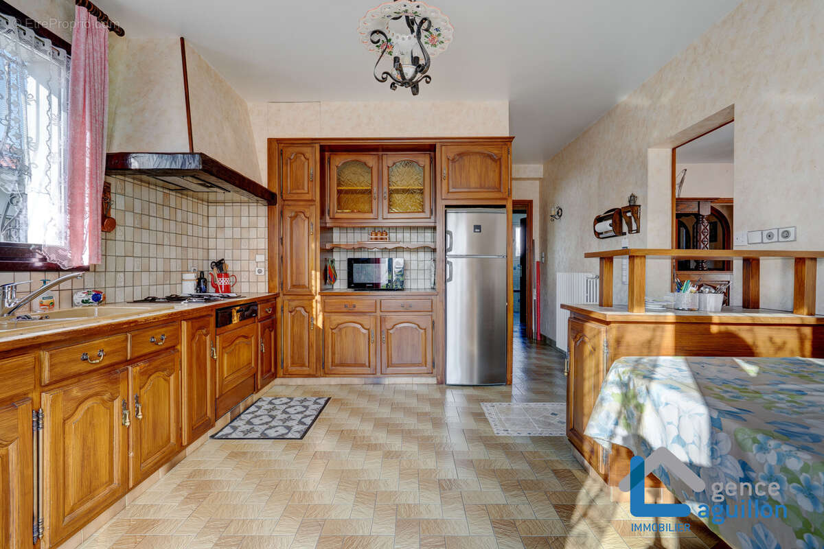 Grande villa individuelle proche plage - photo 10