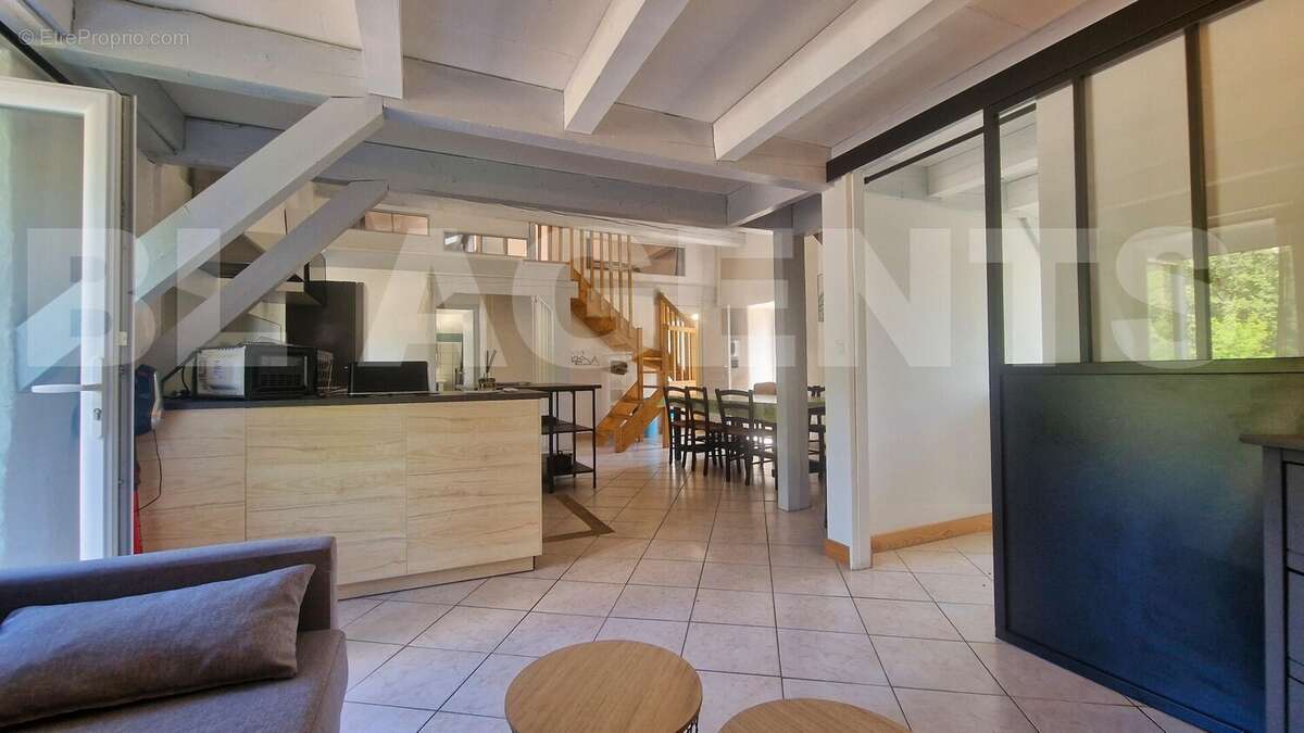 20250526_144456 - Appartement à LES ASSIONS