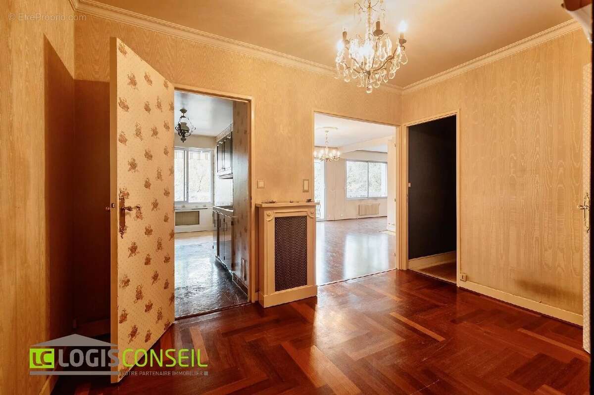 Appartement à CHATENAY-MALABRY