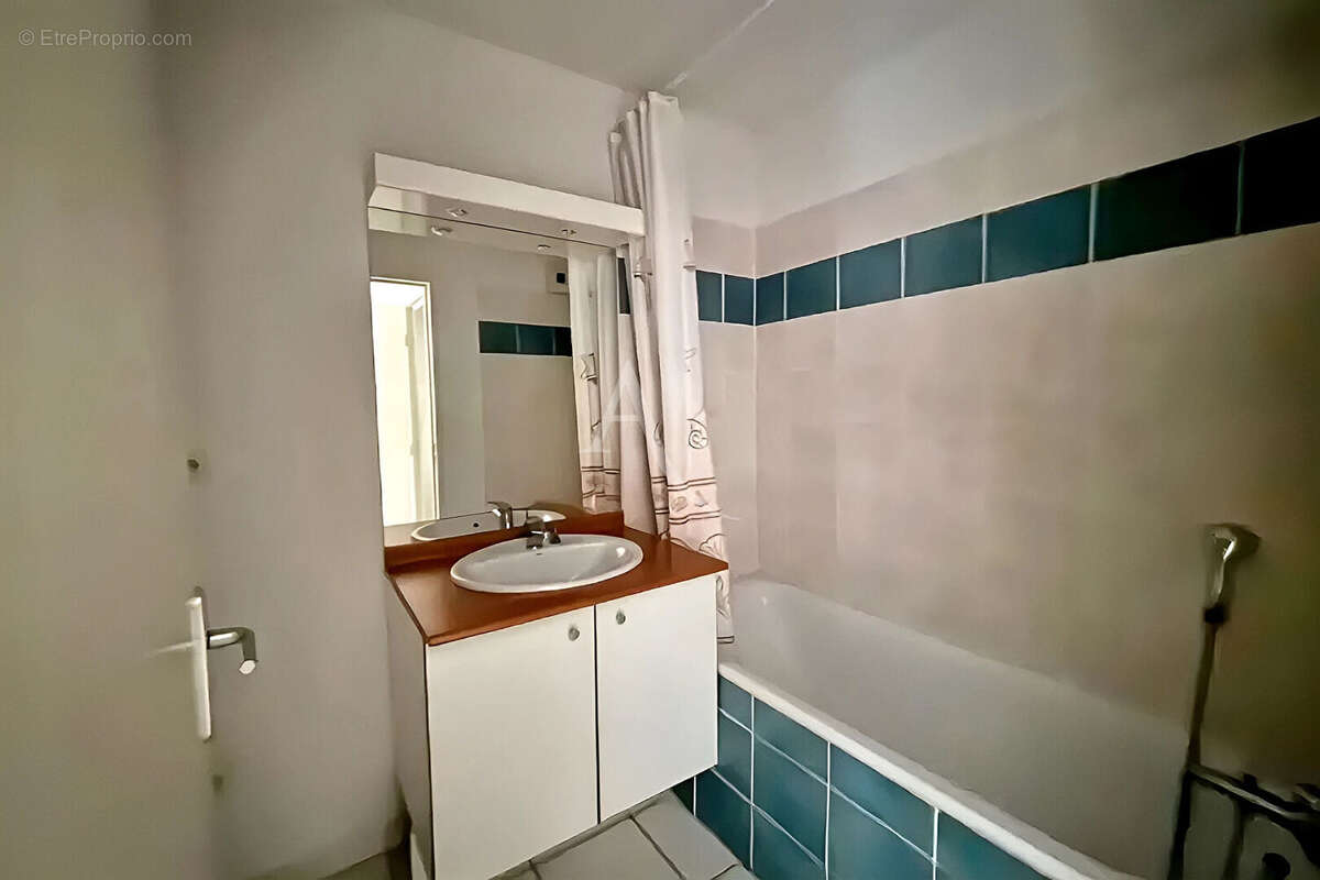 Appartement à VAUVERT