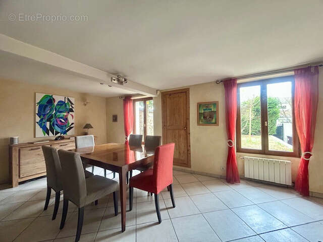 Maison à MARCOUSSIS