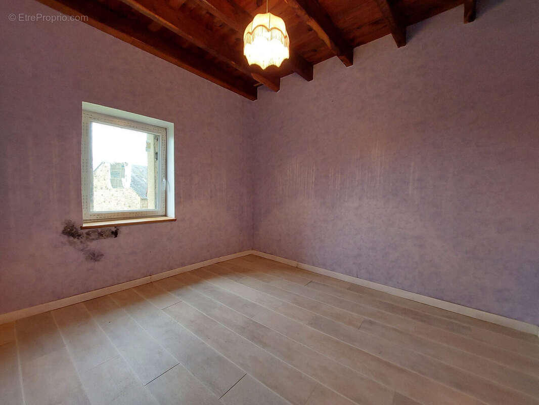 Maison 73 m² à Folles  - photo 8
