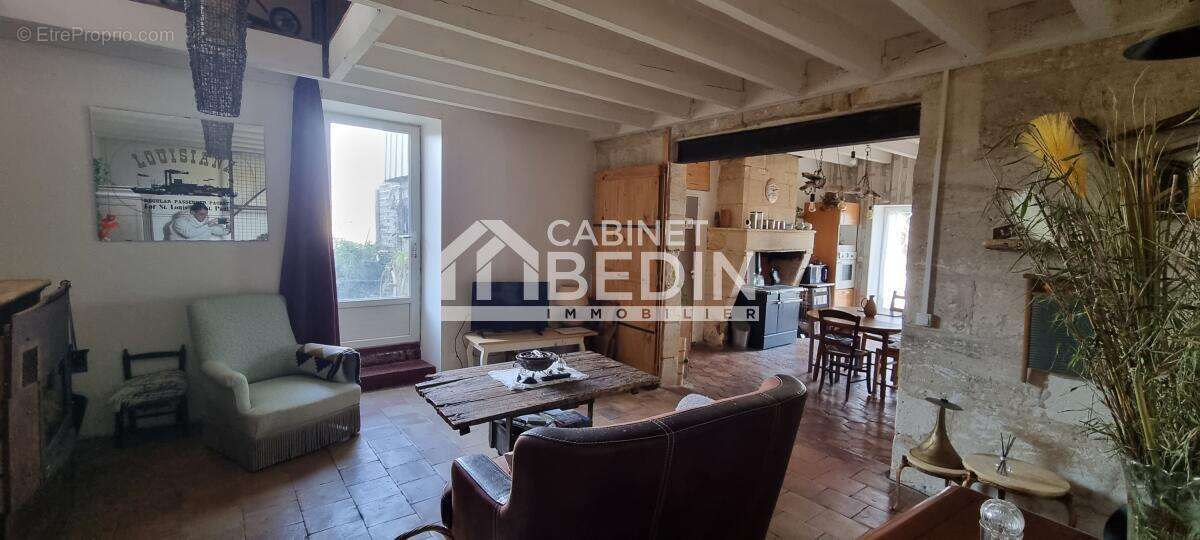 Maison à SAINT-ANDRE-DE-CUBZAC