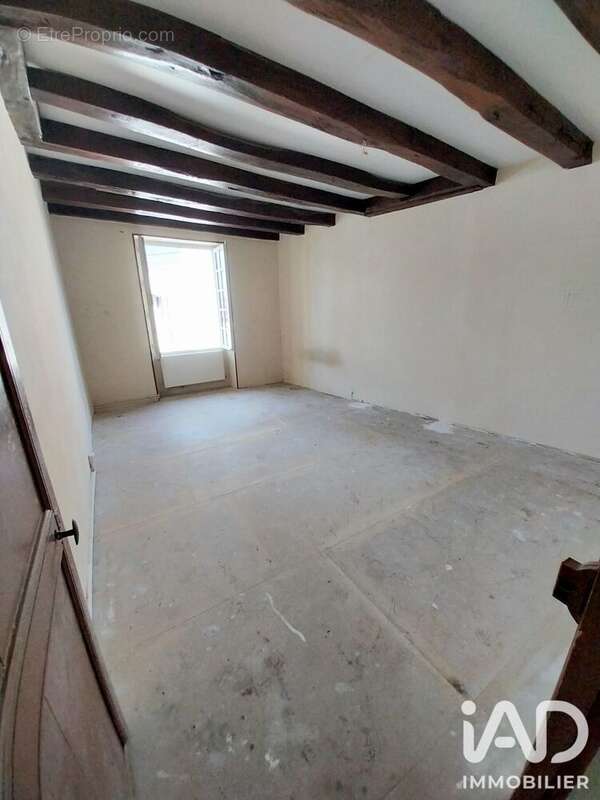 Maison 139 m² à Montmorillon  - photo 6