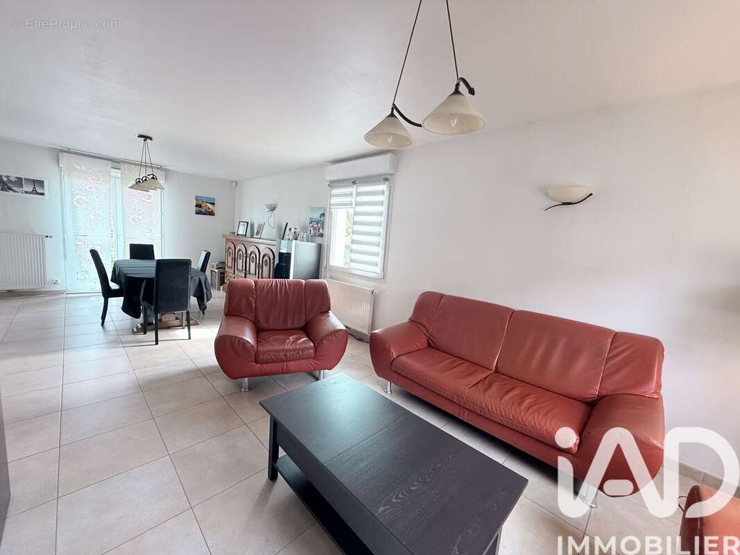 Photo 5 - Maison à RUSSANGE