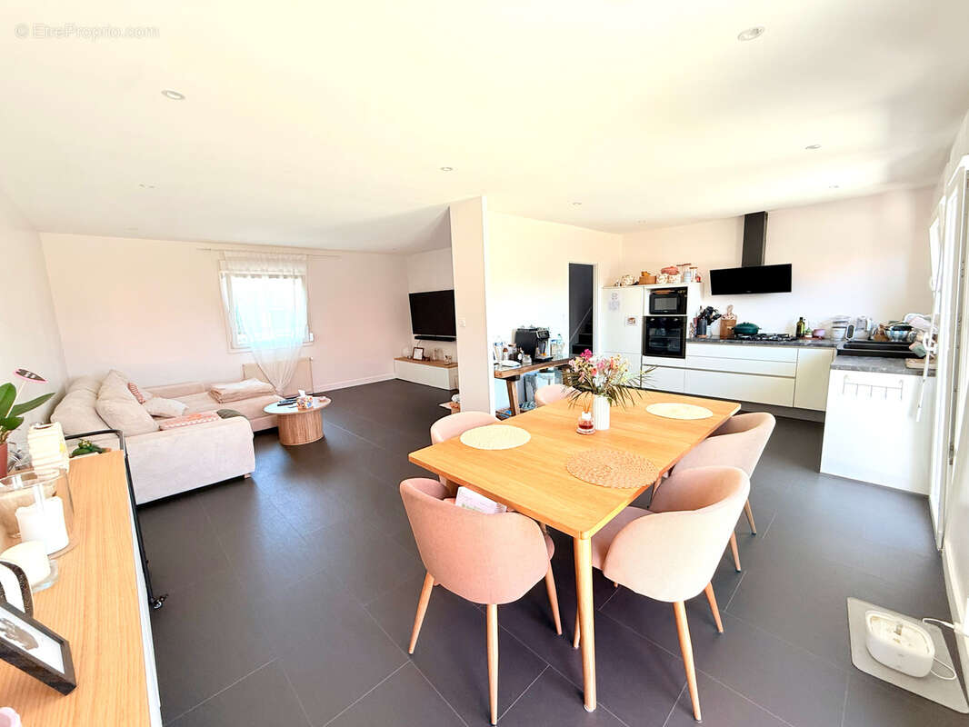 Tressange - maison individuelle de 95 m2 sur 6.30 ares - photo 2