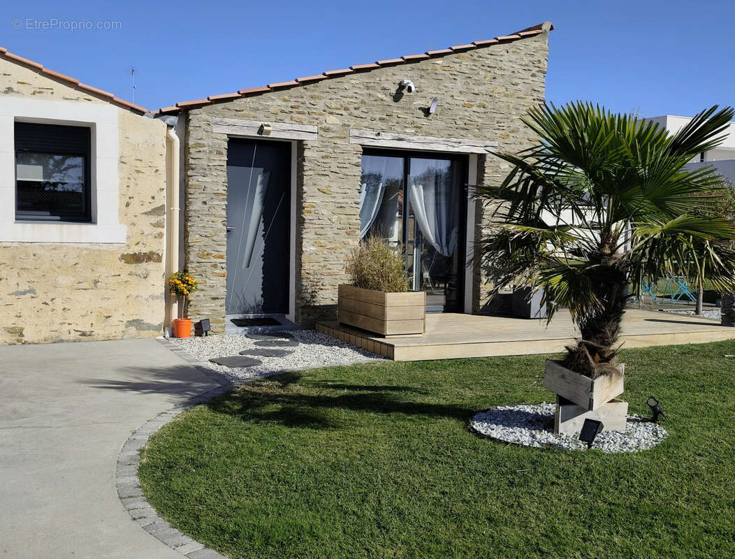 Maison à TALMONT-SAINT-HILAIRE