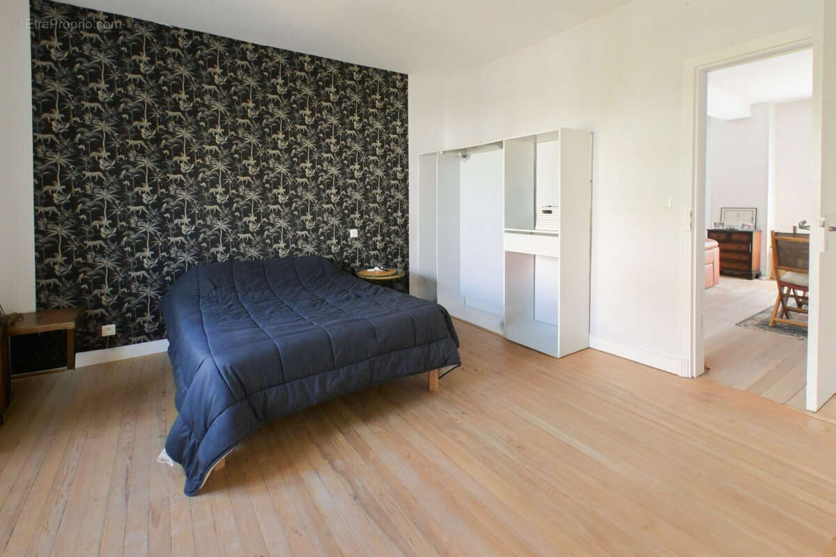 Chambre 1 - Appartement à ROYAN