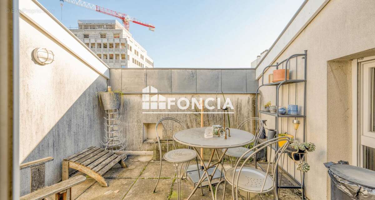 Appartement à BORDEAUX