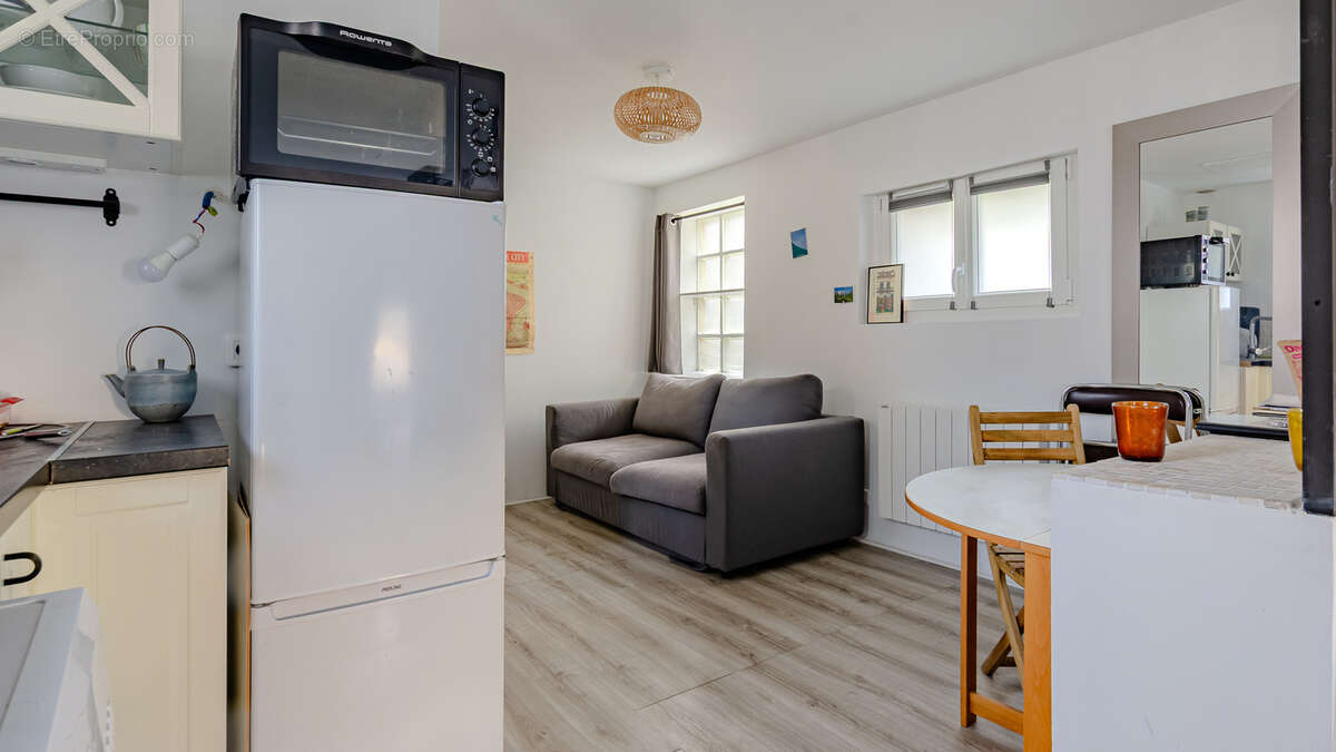 Appartement à ISSY-LES-MOULINEAUX