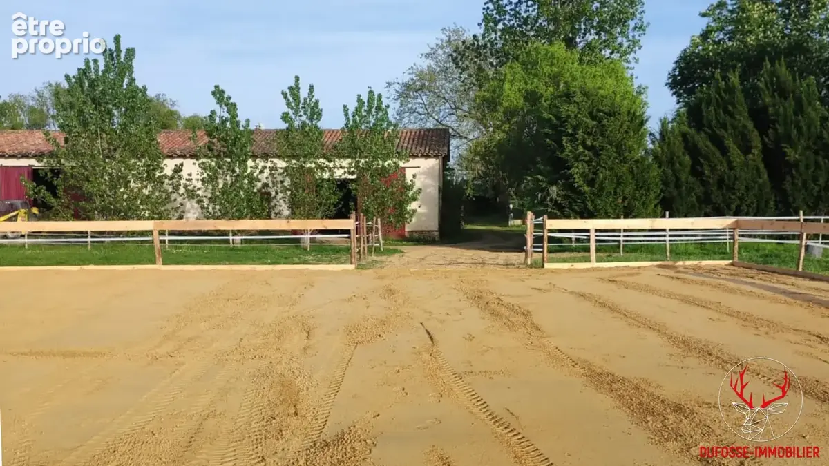 Photo Maison à Villeneuve-De-Marsan au prix de 350 000€