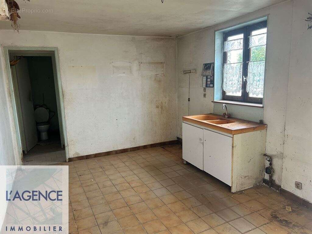 Maison à COUCY-LES-EPPES