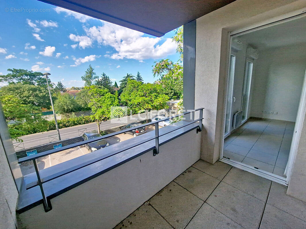 Appartement à JUVIGNAC