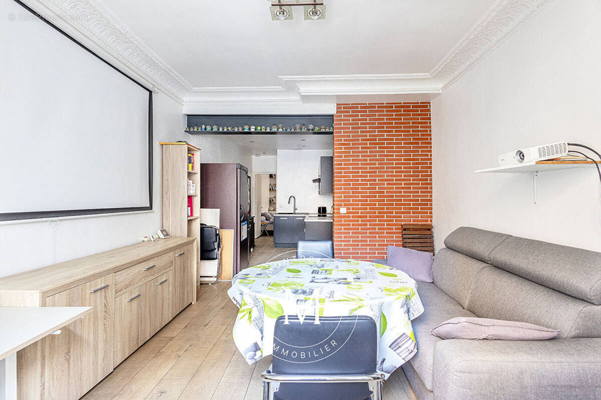 Appartement à MONTROUGE